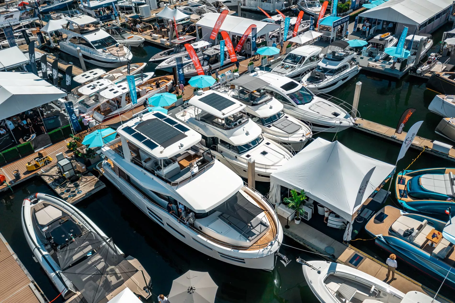 fort-lauderdale-international-boat-show-2025-beneteau